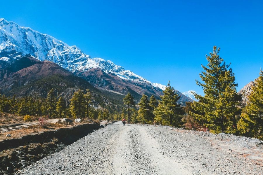 Annapurna Circuit Trek in Spring